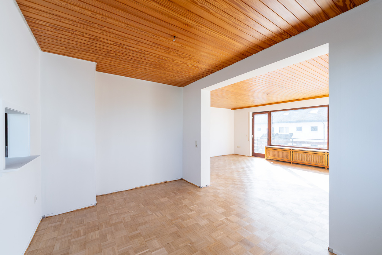 Vermietung 4,5 Zimmer Wohnung in Höllstein (1. OG / ohne Aufzug) - Photo 1