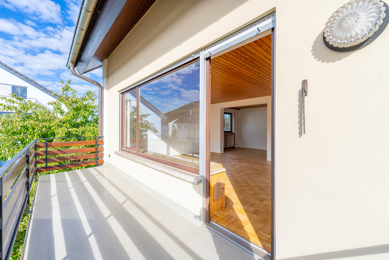 Vermietung 4,5 Zimmer Wohnung in Höllstein (1. OG / ohne Aufzug) - Photo 3