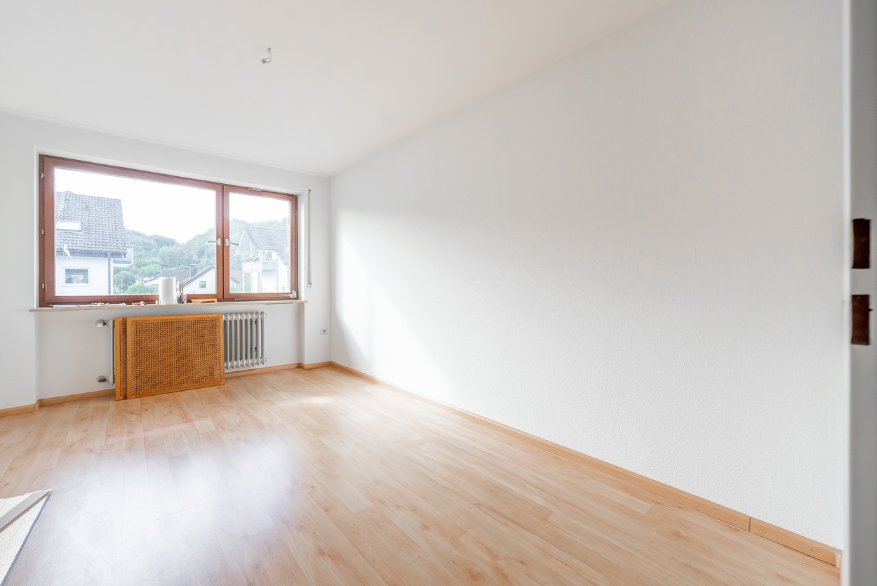 Vermietung 4,5 Zimmer Wohnung in Höllstein (1. OG / ohne Aufzug) - Photo 4